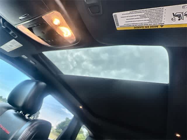 Thumbnail: 2021 Jeep Grand Cherokee - 32
