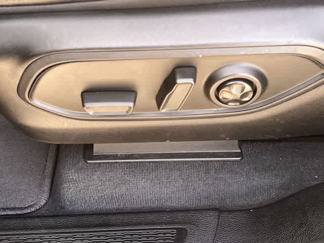 Thumbnail: 2023 Jeep Grand Cherokee L - 31