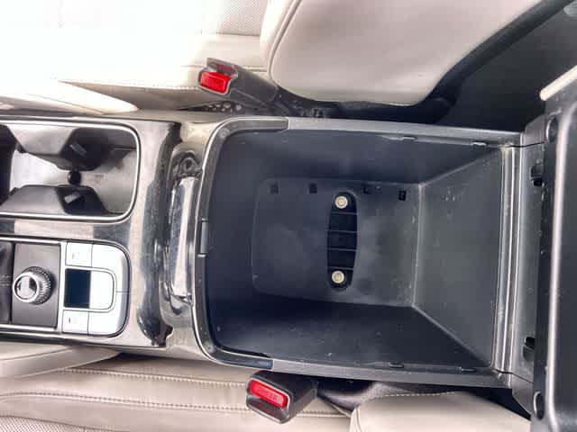 Thumbnail: 2021 Kia Telluride - 27