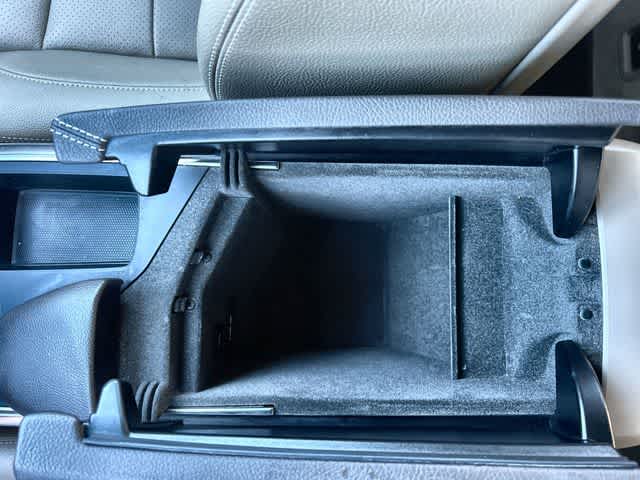 Thumbnail: 2013 Mercedes-Benz M-Class - 27