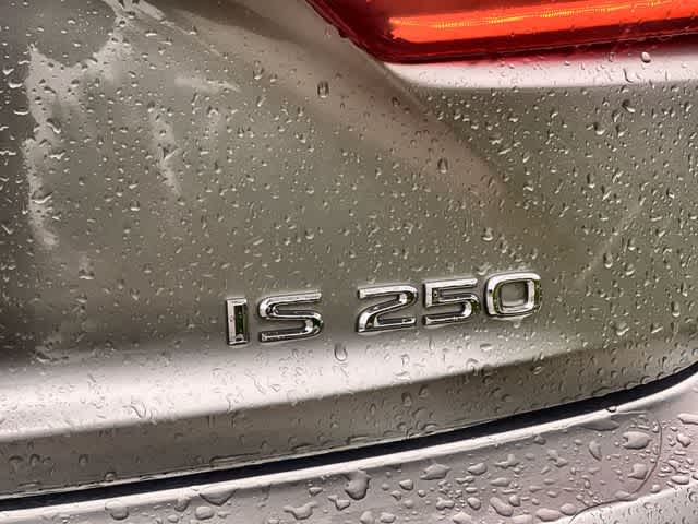 Thumbnail: 2015 Lexus IS - 8