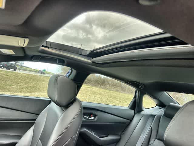 Thumbnail: 2024 Honda Accord - 32