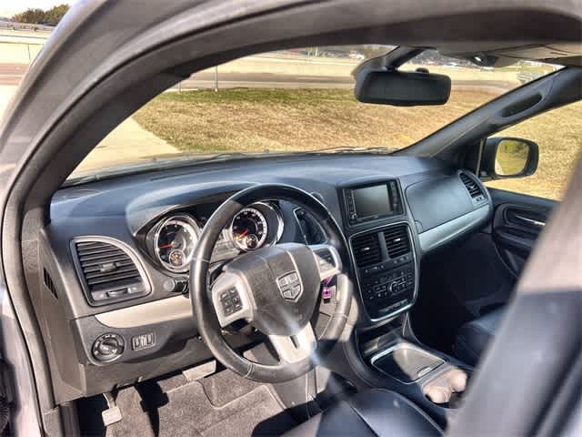 Thumbnail: 2019 Dodge Grand Caravan - 15