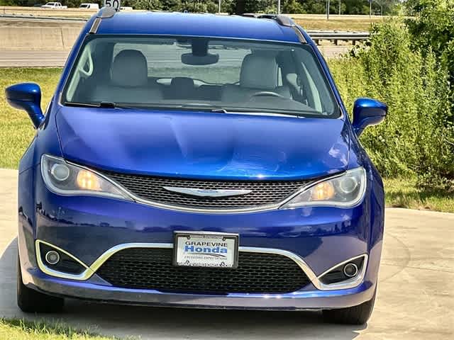 Thumbnail: 2018 Chrysler Pacifica - 7