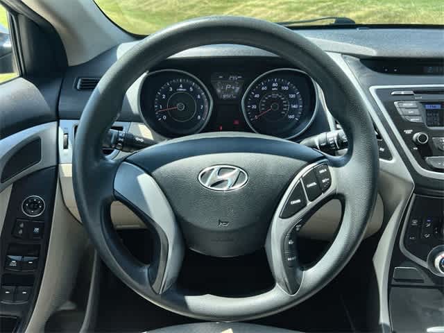 Thumbnail: 2014 Hyundai Elantra - 17
