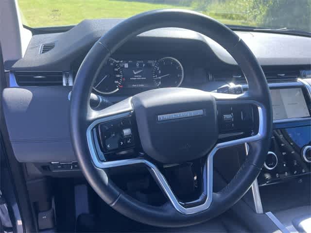 Thumbnail: 2023 Land Rover Discovery Sport - 17