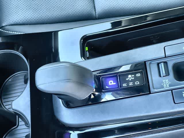 Thumbnail: 2024 Toyota Prius - 16