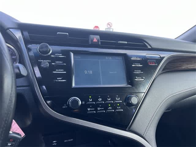 Thumbnail: 2019 Toyota Camry - 18