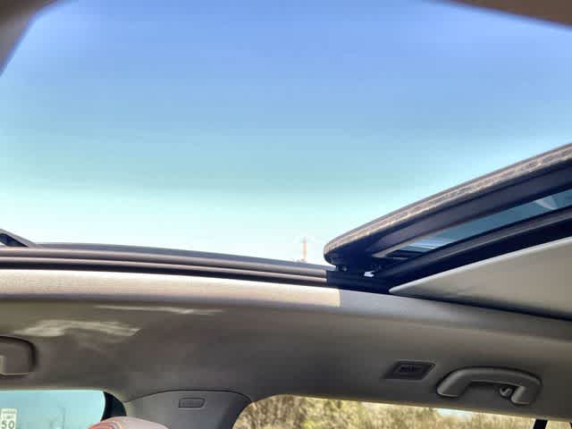 Thumbnail: 2024 Volkswagen Atlas - 32