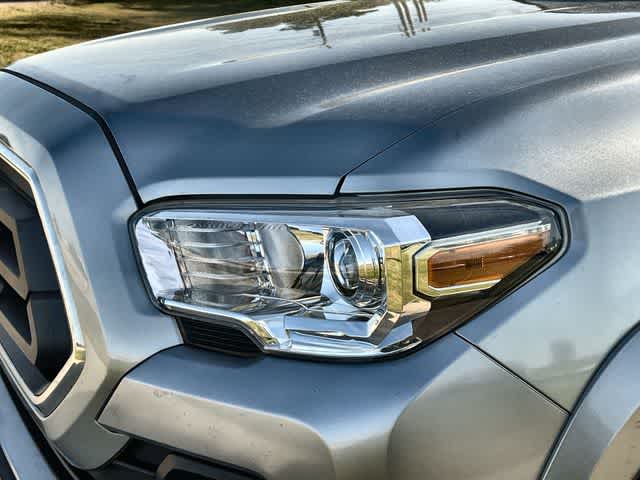 Thumbnail: 2023 Toyota Tacoma - 24