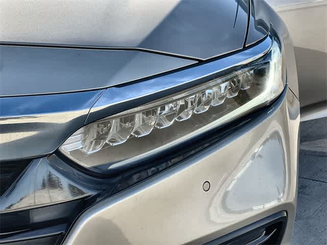 Thumbnail: 2018 Honda Accord - 24