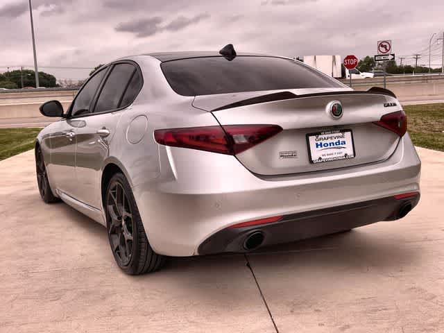 Thumbnail: 2020 Alfa Romeo Giulia - 5