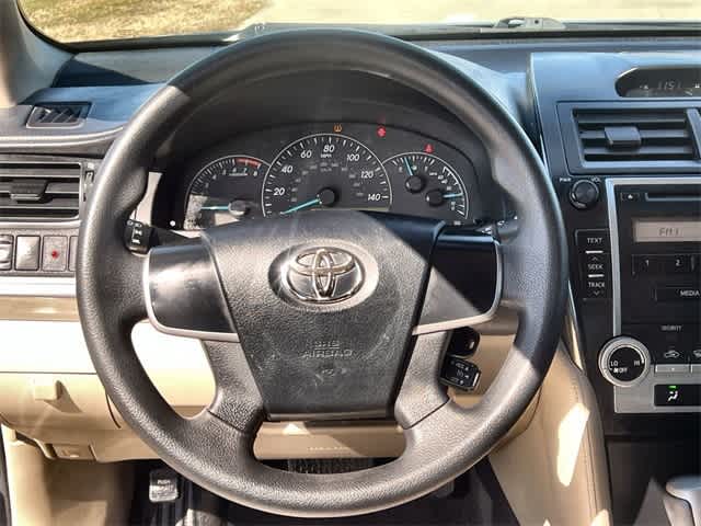 Thumbnail: 2012 Toyota Camry - 17