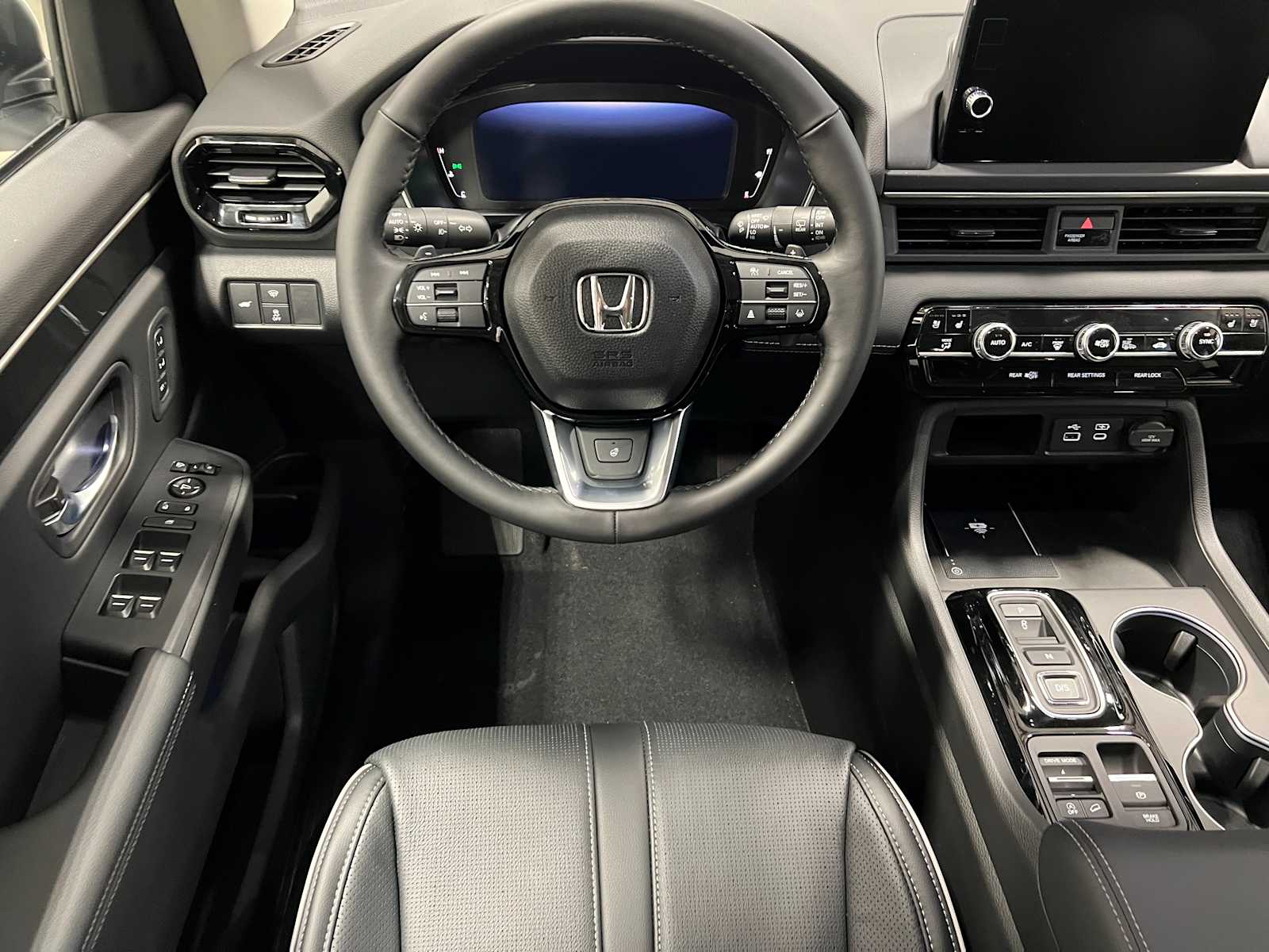 Thumbnail: 2025 Honda Pilot - 19