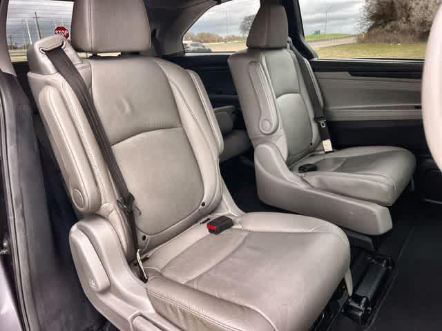 Thumbnail: 2019 Honda Odyssey - 14