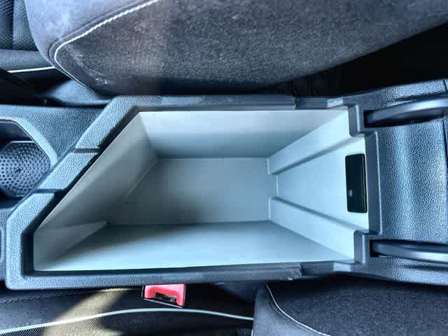 Thumbnail: 2024 Volkswagen Jetta - 27