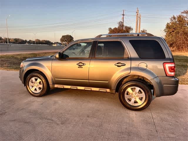 Thumbnail: 2010 Ford Escape - 4