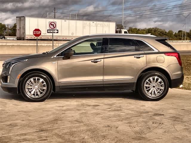 Thumbnail: 2017 Cadillac XT5 - 4