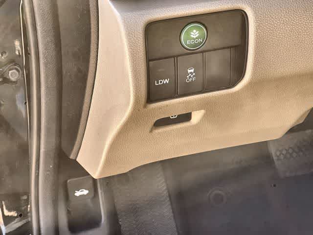 Thumbnail: 2015 Honda Accord - 28