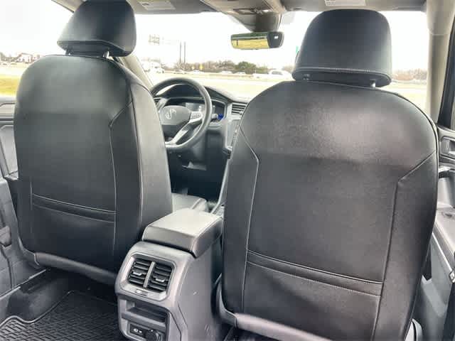 Thumbnail: 2022 Volkswagen Tiguan - 13