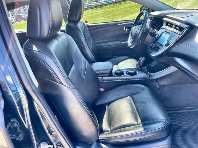 Thumbnail: 2016 Toyota Avalon - 12