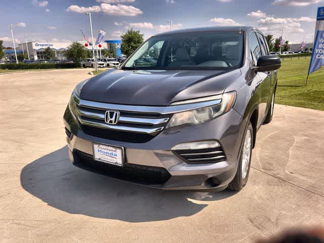 Thumbnail: 2017 Honda Pilot - 2