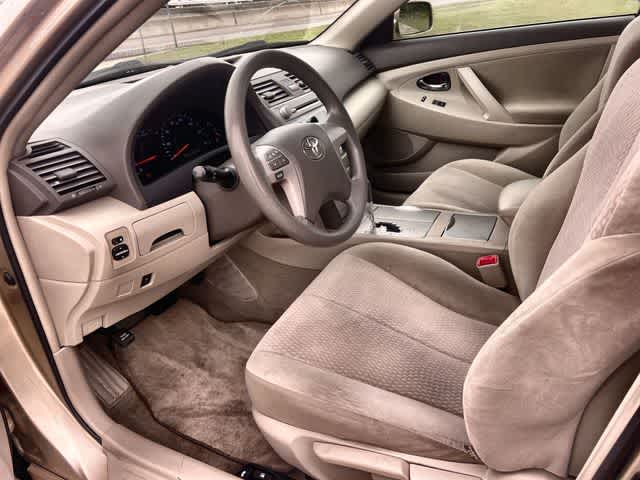 Thumbnail: 2011 Toyota Camry - 3