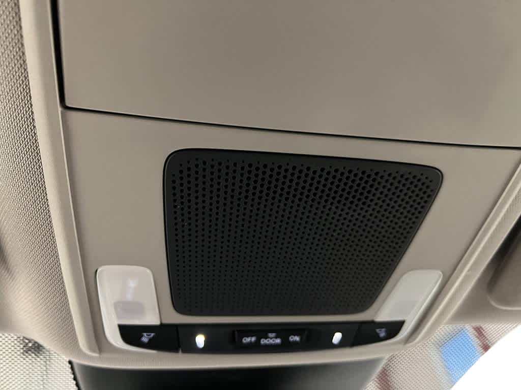 Thumbnail: 2025 Honda Pilot - 27