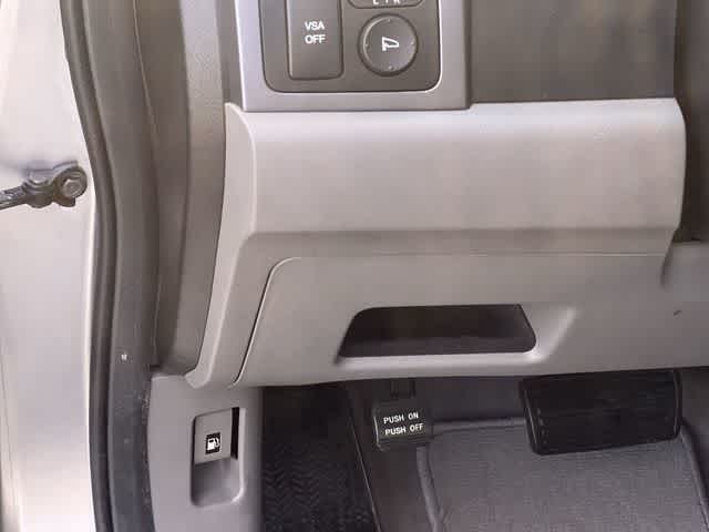 Thumbnail: 2008 Honda CR-V - 26