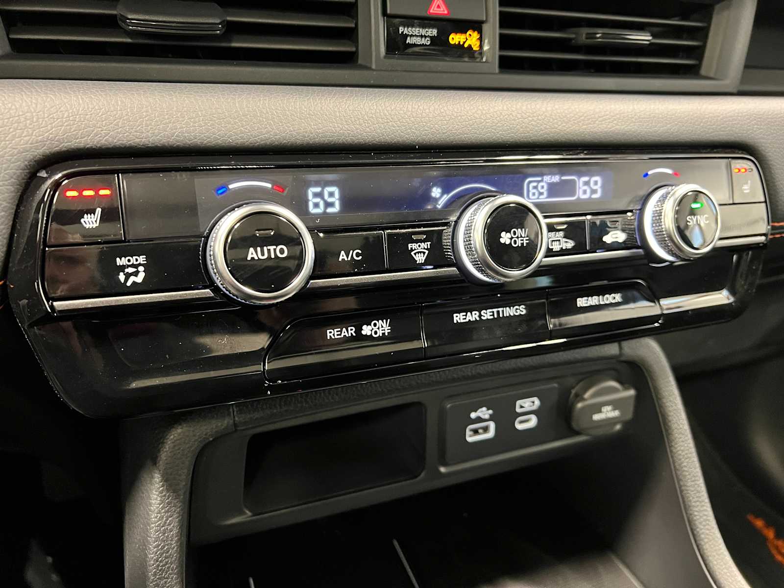 Thumbnail: 2025 Honda Pilot - 22