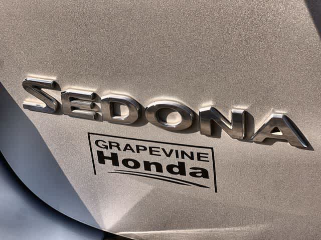 Thumbnail: 2020 Kia Sedona - 8