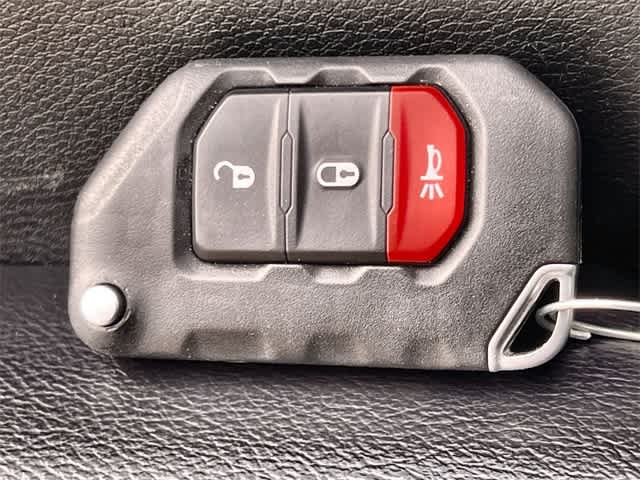 Thumbnail: 2021 Jeep Wrangler - 21