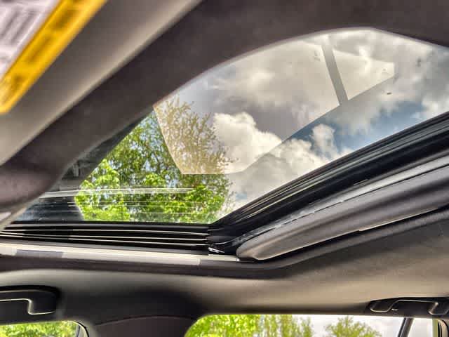 Thumbnail: 2024 Toyota RAV4 - 32