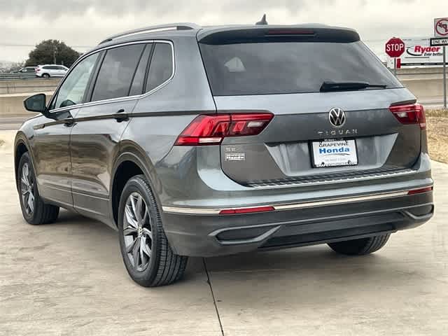 Thumbnail: 2022 Volkswagen Tiguan - 5