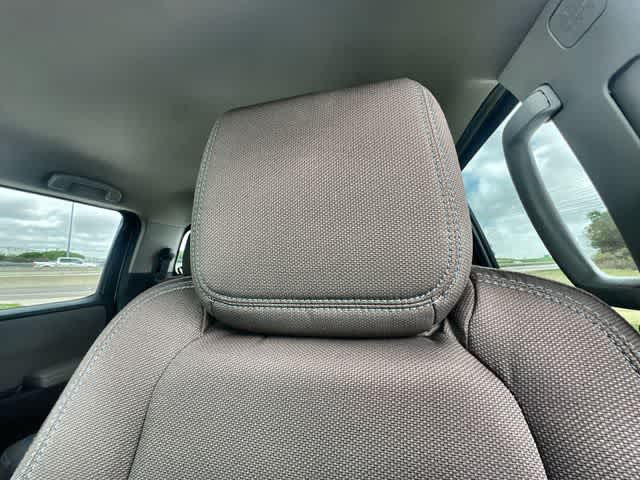 Thumbnail: 2022 Nissan Frontier - 25