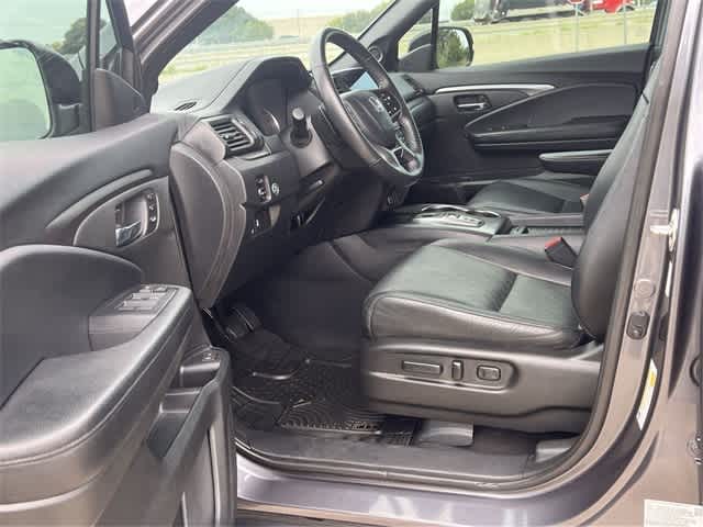 Thumbnail: 2019 Honda Passport - 3