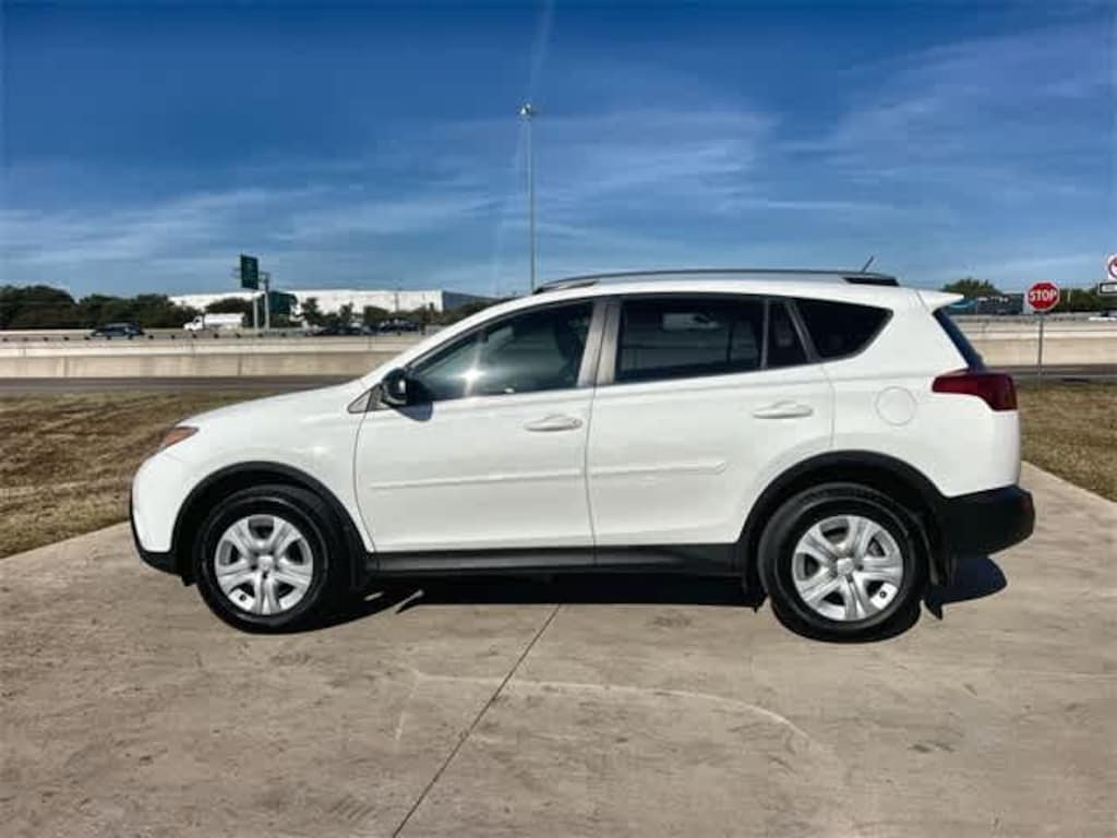 Used 2013 Toyota RAV4 LE SUV