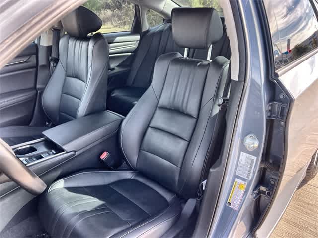 Thumbnail: 2022 Honda Accord - 11