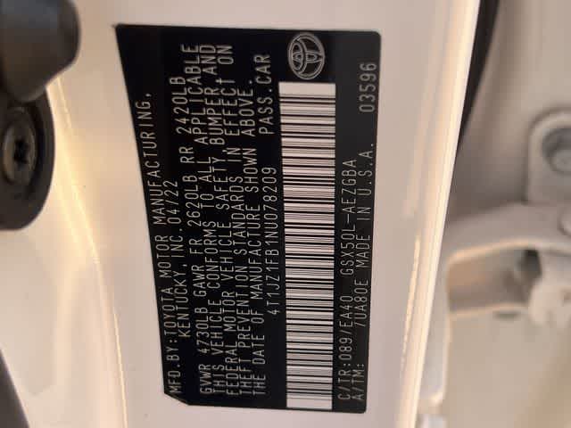 Thumbnail: 2022 Toyota Avalon - 22