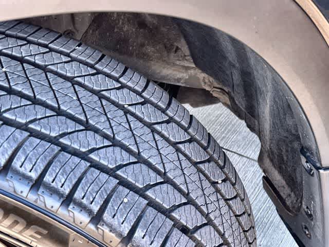 Thumbnail: 2024 Toyota Highlander - 23