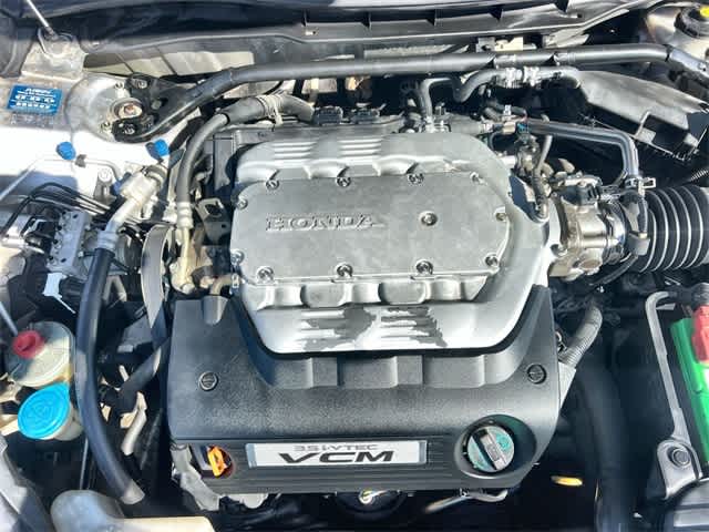 Thumbnail: 2010 Honda Accord - 10