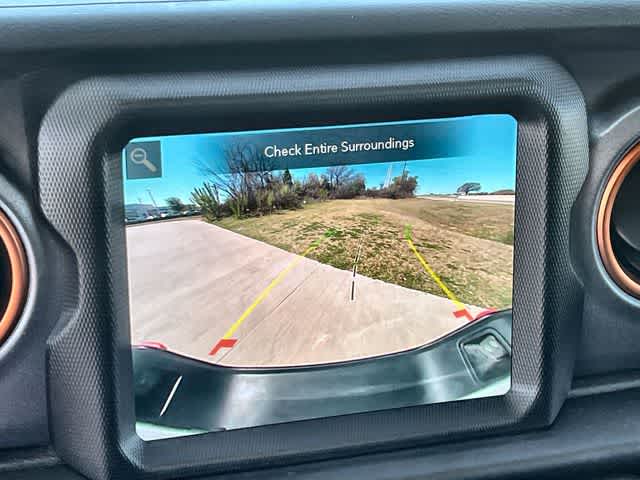 Thumbnail: 2022 Jeep Gladiator - 27