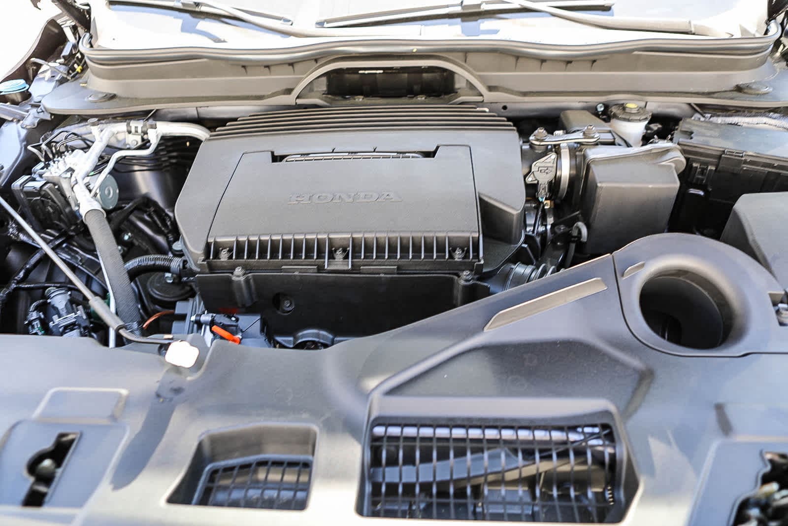 Thumbnail: 2025 Honda Pilot - 10