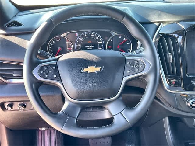 Thumbnail: 2023 Chevrolet Traverse - 17