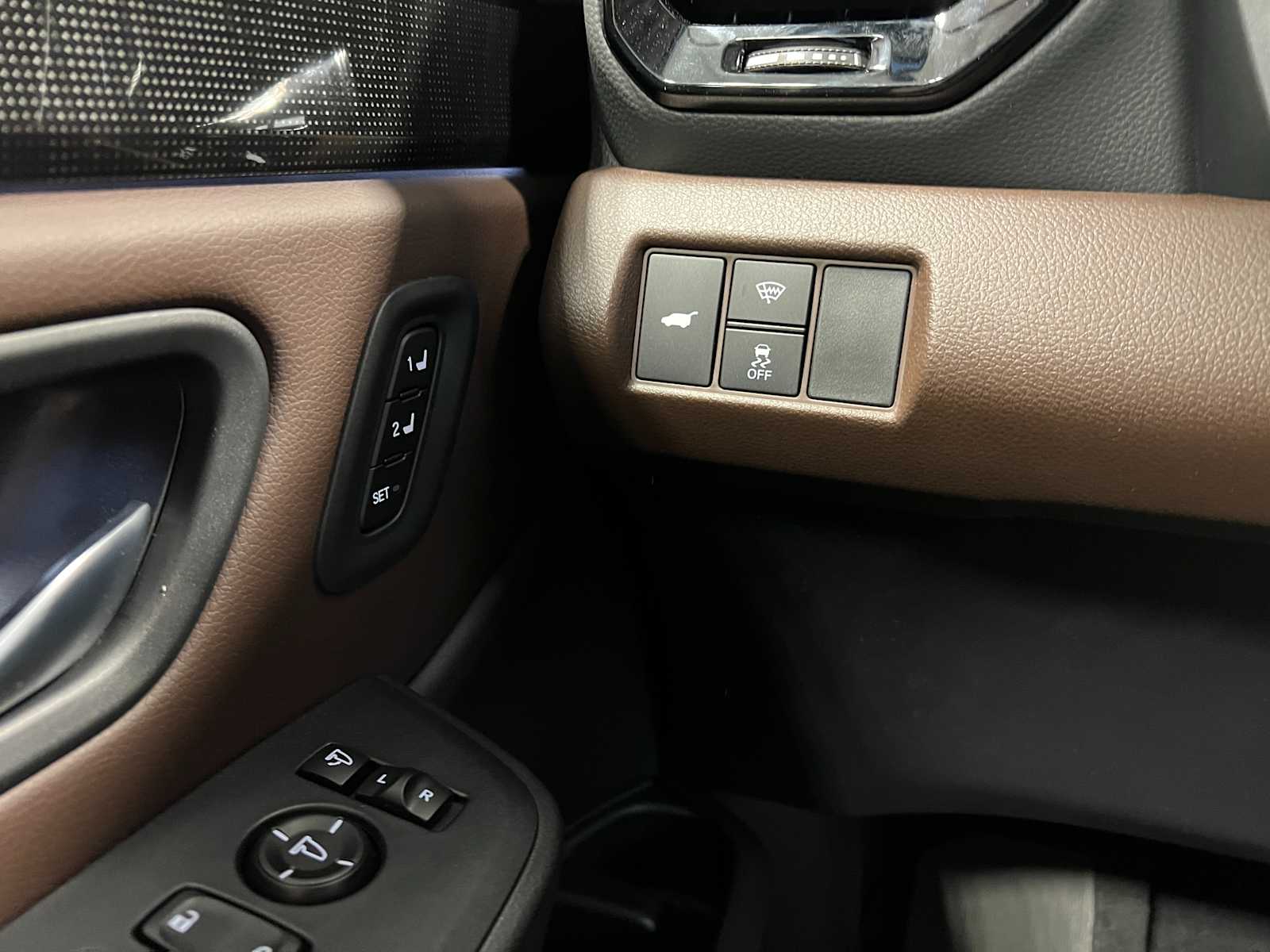 Thumbnail: 2025 Honda Pilot - 20