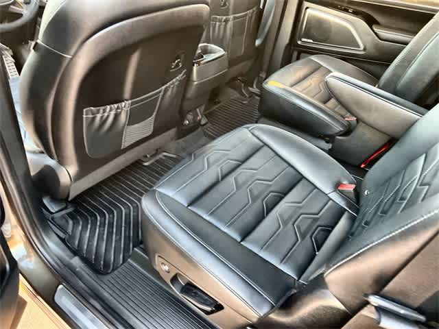 Thumbnail: 2022 Kia Telluride - 33