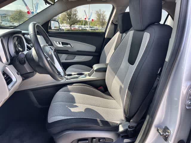 Thumbnail: 2017 Chevrolet Equinox - 11