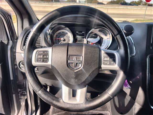 Thumbnail: 2019 Dodge Grand Caravan - 18