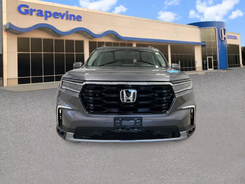 Thumbnail: 2025 Honda Pilot - 10