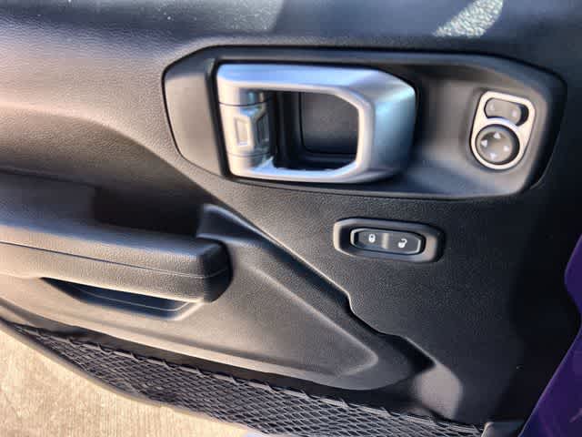 Thumbnail: 2023 Jeep Wrangler - 30